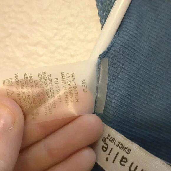 Sahalie quarter button blue long sleeve top size M - Picture 4 of 6